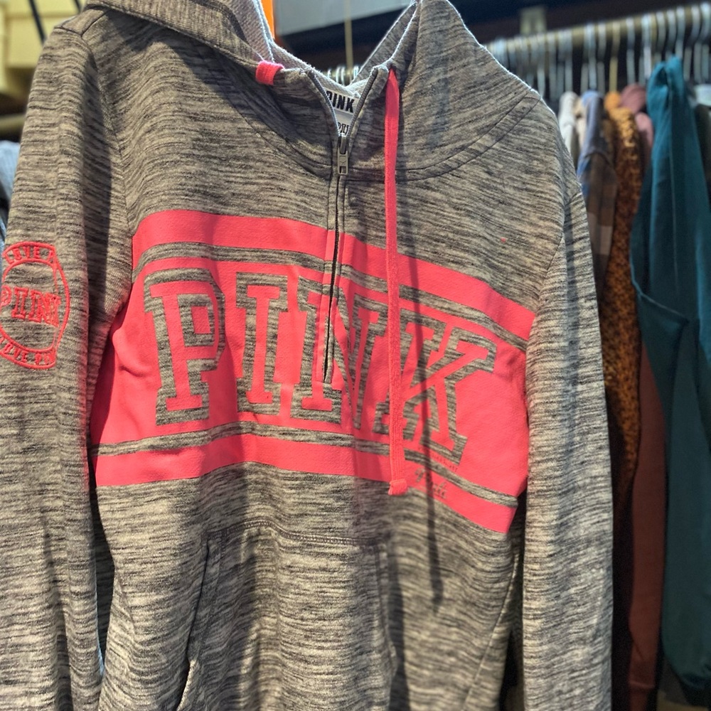 Victoria secrets women’s hoodie